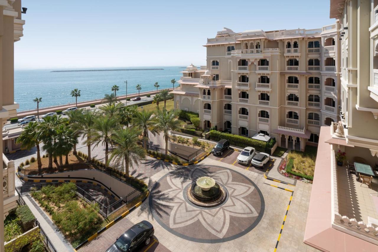 Royal Club By Rvhr, Grandeur Residence Crescent Palm Jumeirah Dubai Exterior photo